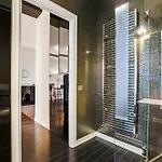 Apartment Urban Charm In The Heart Of